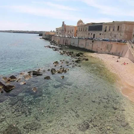 Attico Roma דירה סירקוזה